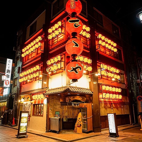 究極のすき焼きをお気軽にお楽しみ頂ける新しいスタイル。肉割烹のお店です。