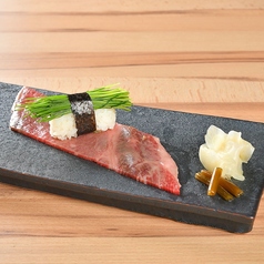 黒毛和牛肉寿司（1貫）