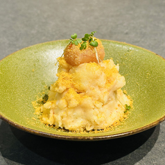カラスミと明太子のポテトサラダ