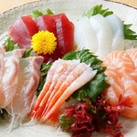 池袋駅徒歩1分 炭火焼き鳥と野菜巻き串、海鮮も楽しめる個室居酒屋