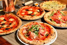 テイクアウトのおすすめはやっぱり窯焼きピザ！！