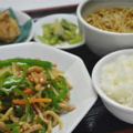 料理メニュー写真&nbsp;青椒肉絲・らーめん