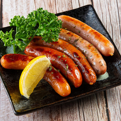 ソーセージ盛り合わせ