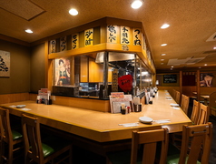 串八珍 新宿中央口店の雰囲気3