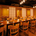 当店は、和の空間でお食事をお楽しみいただける落ち着いた雰囲気を大切にしています。完全個室を完備しており、プライベートな時間を大切にしたいお客様に最適です。デートや大切な会食、ビジネスミーティングにもご利用いただけます。和の趣を感じさせる落ち着いた空間でゆったりと食事と会話を楽しんでいただけます。