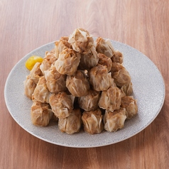 旨味爆発!手包み蒸し焼売4個