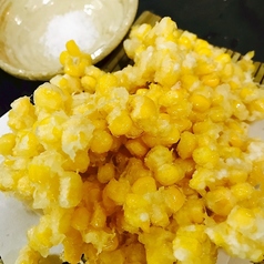 今が旬　とうもろこしのかき揚げ