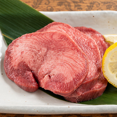 ぶ厚い特上タン