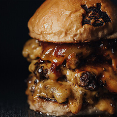 トリプルチーズバーガー