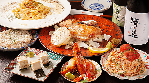 市場から仕入れた鮮魚や肴が日本酒との相性抜群のMENUが豊富！