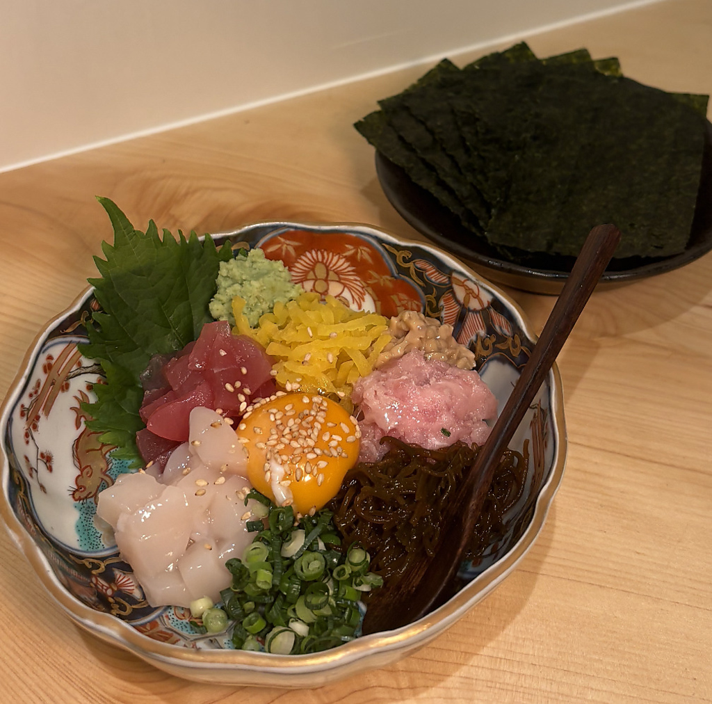 THE POST CHATAN ザポストチャタンの写真ギャラリー