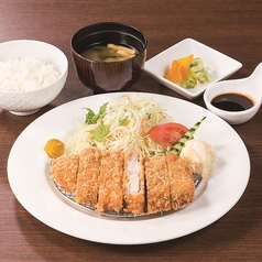 三元豚のロースカツ定食