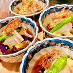 金沢の味覚を存分に楽しめる、多彩な料理をご用意しています。