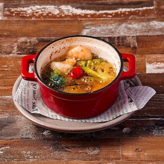 海老とブロッコリーのアヒージョ