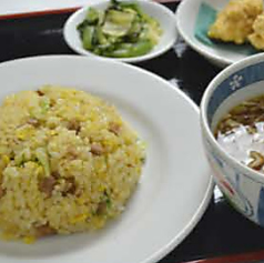 炒飯・らーめん