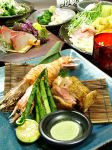 季節ごとに替わる、旬魚・海老・地鶏など素材を生かしたお料理をご堪能下さい。