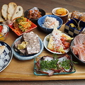 料理メニュー写真 前菜盛り合わせ12種
