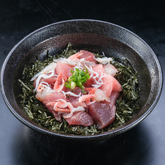 シャリと海鮮を別盛りでご提供！