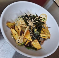 ・野菜チップのチョレギサラダ