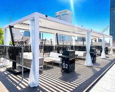 BACK YARD Roof Garden Minatomiraiの外観2