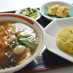 五目ラーメン・炒飯