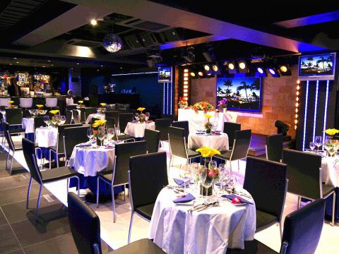 �_�C�j���O���_�[�c�o�[ �x�m�A���l�n�}�{�[���C�A�X�X