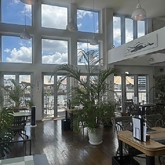 マリーナ レストラン トリムの雰囲気2