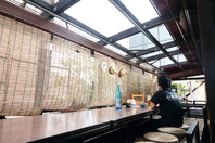 開放感溢れるテラス席で季節を楽しむ！