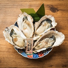 国産殻付き｢生｣牡蠣4ピース