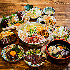 大衆馬肉酒場 うまる 梅田お初天神店のコース写真