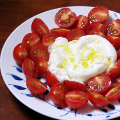 ガッツリお料理からおつまみまで充実◎