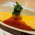料理メニュー写真&nbsp;玉子乱舞(出汁巻き・イクラのせ)