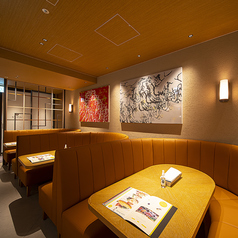 CAFE&DINNING IGNITE イグナイト 大阪梅田店の雰囲気1