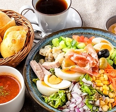 新ランチが仲間いりです！