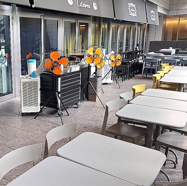 スペイン テラス カラオラ 大手町 丸の内の雰囲気1