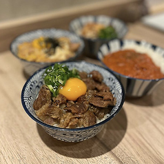 すじ煮丼