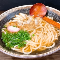 名物大阪かすうどん♪〆に最適、最高の逸品です。