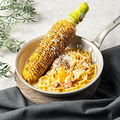 料理メニュー写真&nbsp;まるごと炭火焼きとうもろこしとベーコン、温玉のクリームパスタ