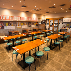 テーブル席ございます。