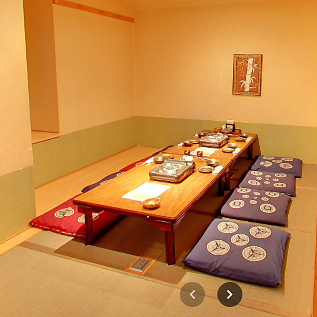 8名様までご利用いただける【完全個室】です。