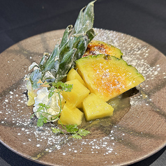 パイナップルのカタラーナ/鉄板チョコフォンデュ