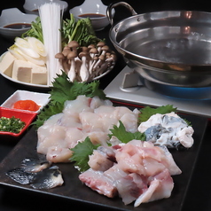 下関直送、国内産とらふぐ鍋(5日以上前の予約が必要です)