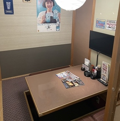 ゆっくり寛げる半個室もご用意！