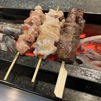 旨みが凝縮された焼鳥は絶品！ぜひご堪能あれ◎