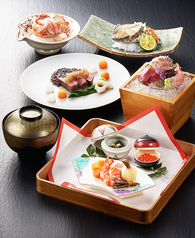 新潟グランドホテル 日本料理レストラン 静香庵のコース写真