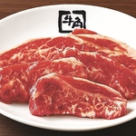 店内で1枚1枚丁寧に、心をこめてカットしております！自慢のお肉をぜひご堪能ください♪