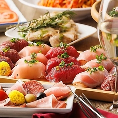 すき焼き もつ鍋 肉寿司 3時間食べ飲み放題　個室居酒屋 肉家～ミートハウス～の特集写真