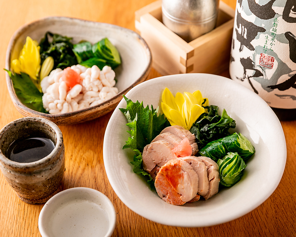 お酒もすすむ旬の逸品が満載！お仕事帰りのサク飲みにもお気軽にどうぞ！