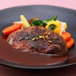 【プレートランチ】ハンバーグ。サラダバー＋スープ＋ワンドリンク　1,500円(税込)