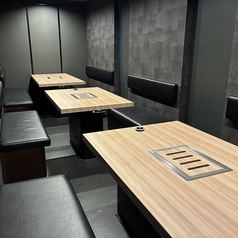 当店は完全個室になっております。プライベートな空間ですので、接待、デート、会食、仲間内のご飲食など様々なシーンにおすすめです。